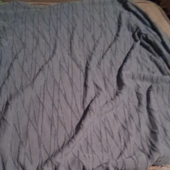 Simply Vera Vera Wang Denim Blue Knit Top - Picture 2 of 6